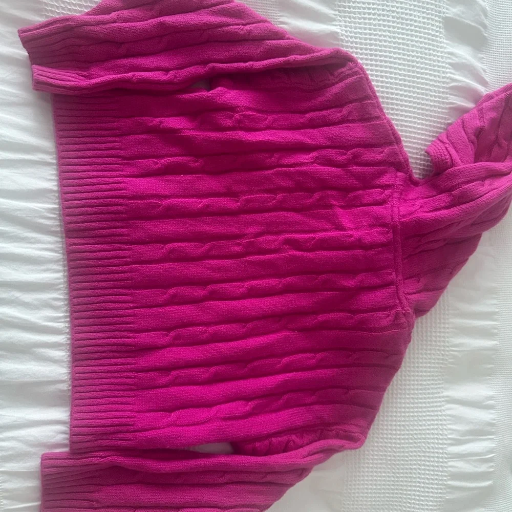 GAP Kids Fuchsia Hooded sweater / size 4-5 (XS)